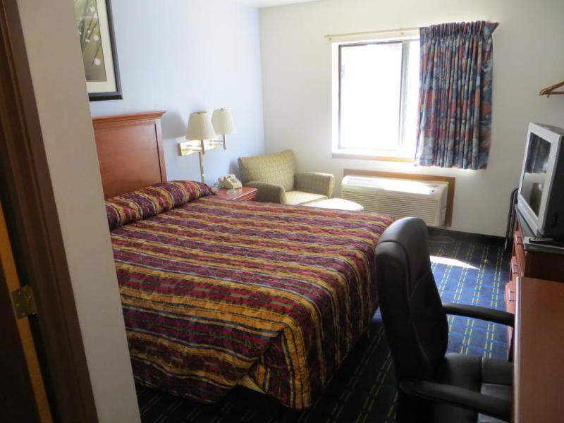 Knights Inn Memphis At Macon Cove Buitenkant foto
